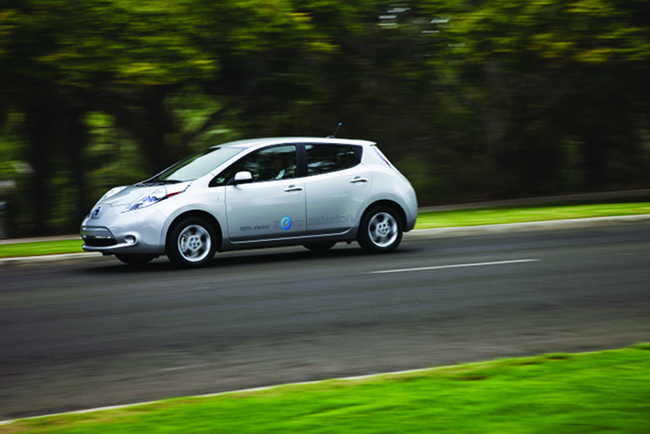 Nissan leaf how much electricity does it use #9