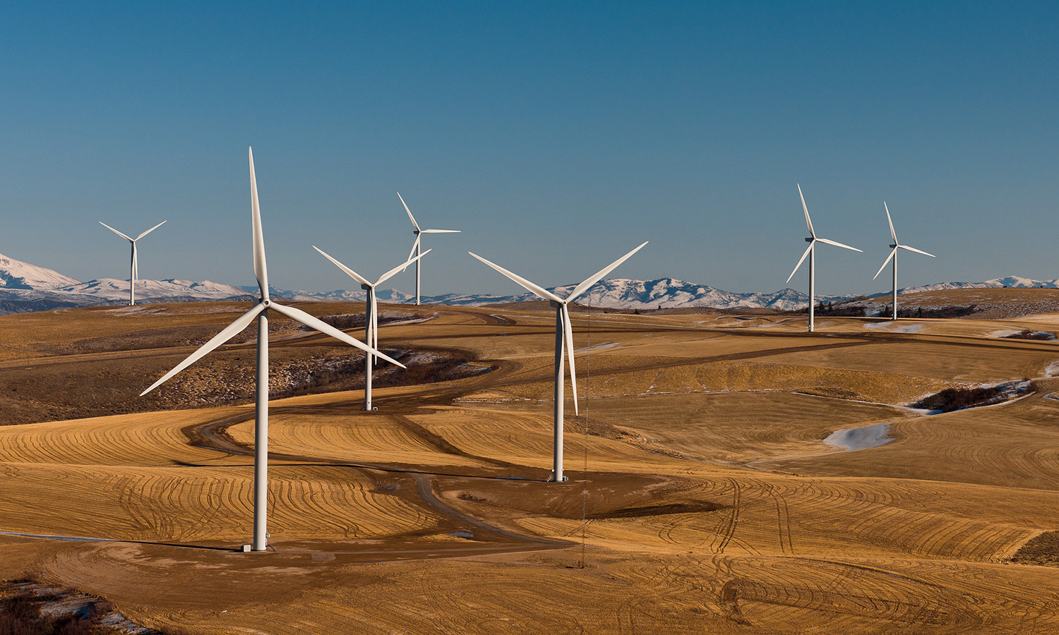 Evolving regulations for wind turbine end-of-life