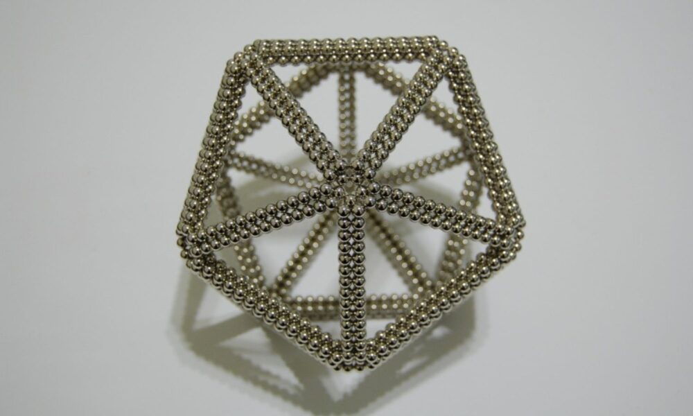 Neodymium magnets in the shape of an icosahedron.