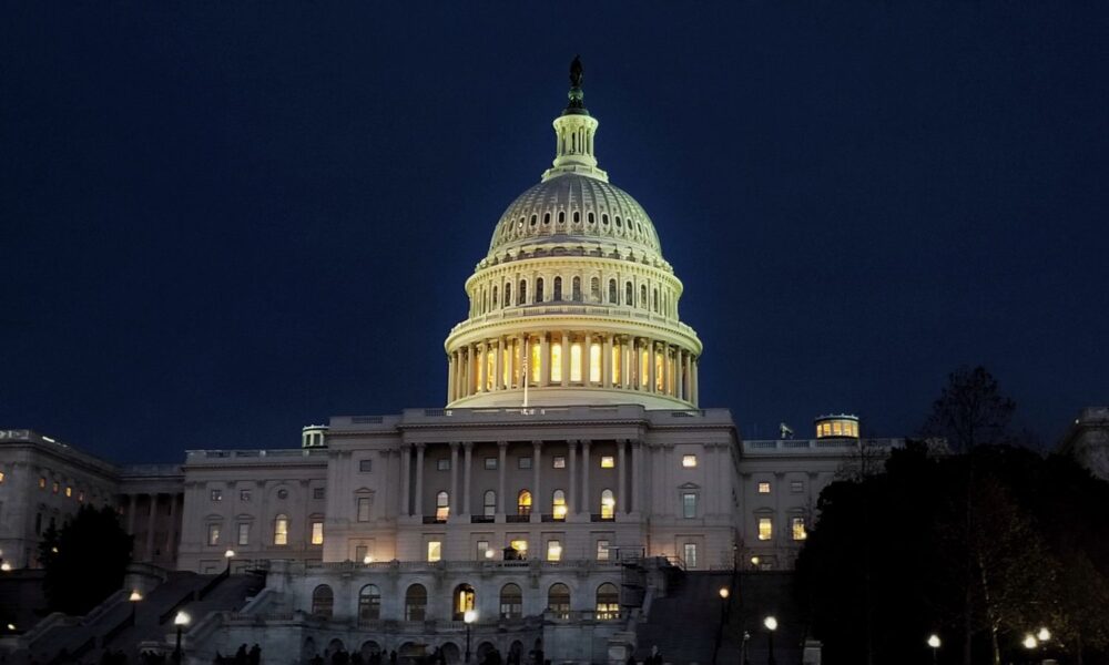 image of the US Capitol at night