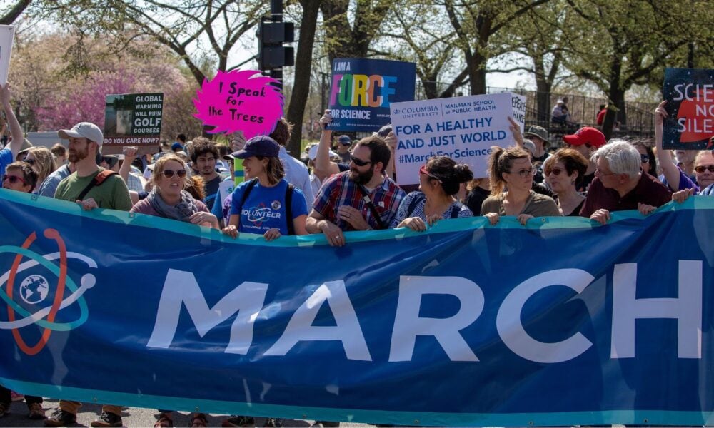 People take part in the March For Science after a rally on the National Mall on April 14, 2018 in Washington, DC.